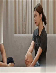 《一个人看的www高清免费完整版-女子被叉全过程视频》